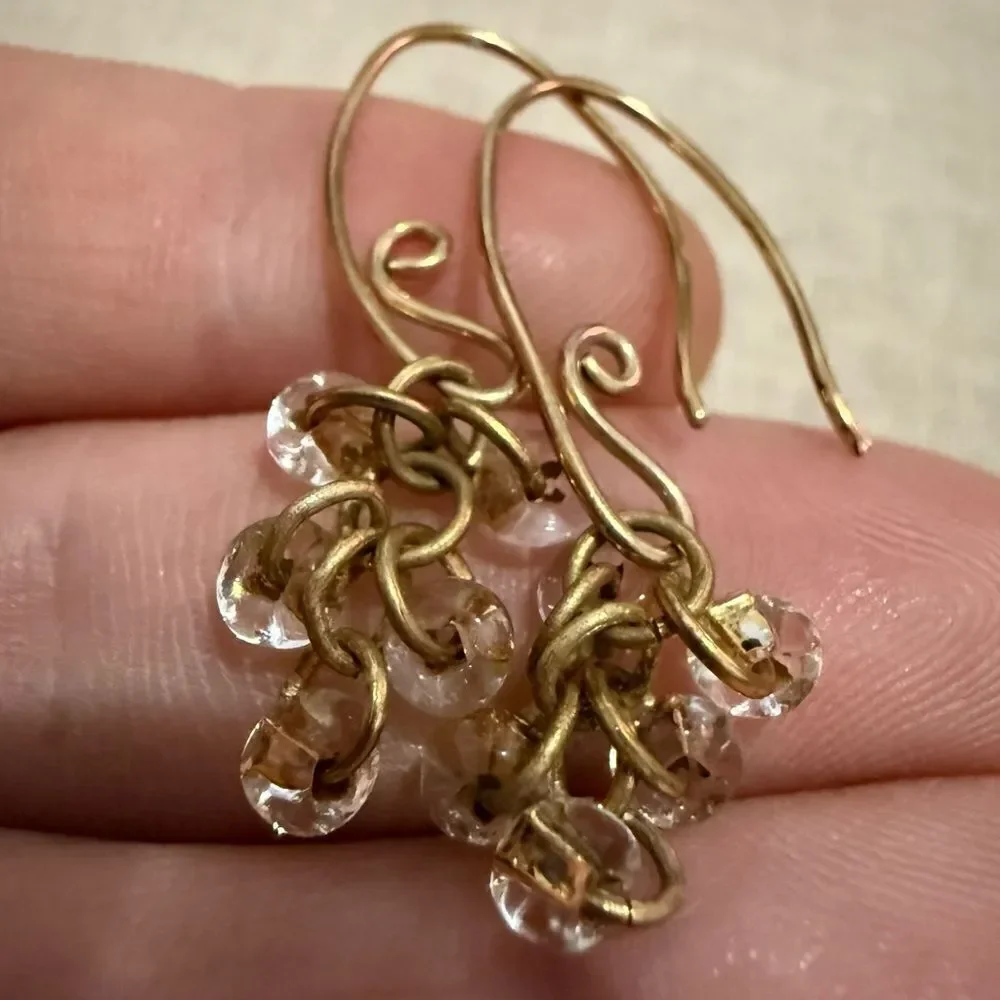 DESIGNER-STYLE GOLD DROP EARRINGS WITH CLEAR BEADS